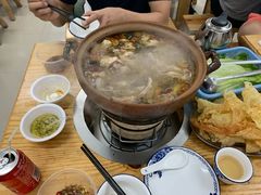 -威邵鸡煲(西华路总店)