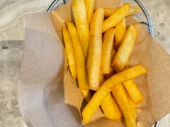 -必胜客(尹山湖歌林公园店)