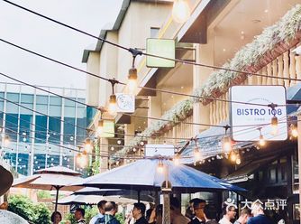 北京草场国际餐饮美食村家的明星款，好看是挺好看的