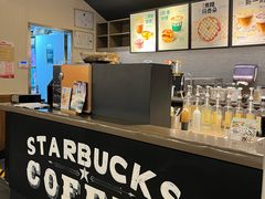 -星巴克(西藏路店)