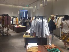 -URBAN REVIVO(大信新都汇店)