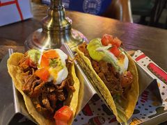 -Famous肥猫墨西哥音乐餐吧(五棵松华熙LIVE店)