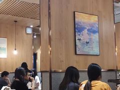 大堂-围炉肉舍•炭烤活鳗•丹东海鲜烤肉(步行街店)