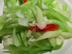-吴越荣记苏州菜·松鼠桂鱼100%活鱼现做(月光码头店)