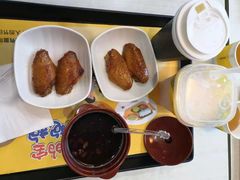 -老娘舅餐厅(黄龙体育中心店)