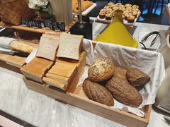 -上海新国际博览中心城际酒店