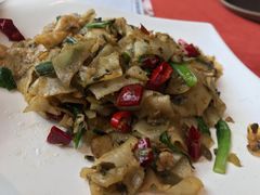 酸菜炒饼丝-赵小姐丨新中餐(曲江店)