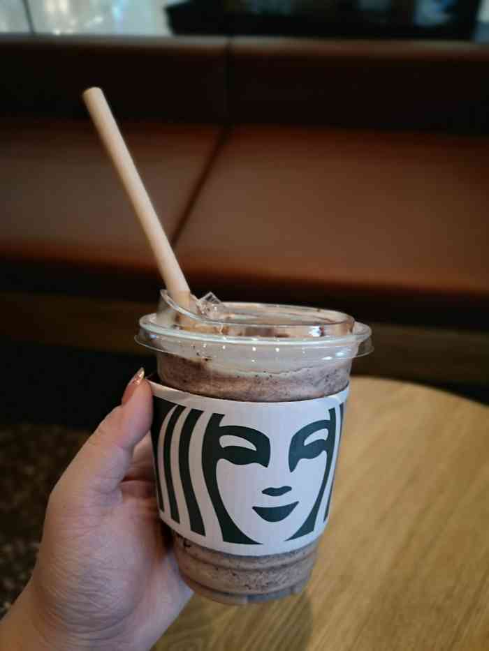 星巴克(上饶万达广场店)-"[薄荷]环境:新开的星巴克,前段时间风.