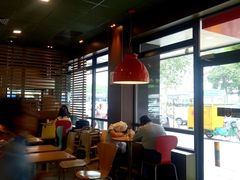 大堂-麦当劳(双榆树店)