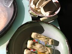 -鱼窝棚柴火铁锅炖(富山屯店)