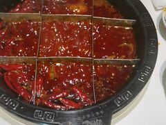 -卤校长老火锅(杨家坪直营店)