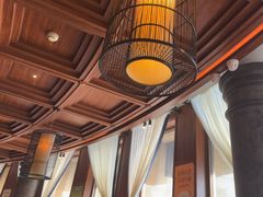 -八府香鸭·啫啫煲(华山路店)