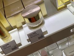 -中免(澳门机场免税店)