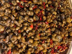 -八一路好吃街(雨田商务大厦店)