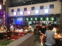 大堂-捞围鲜·港式打边炉(海阳路店)