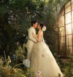 -雪中彩影婚纱摄影·微光艺术中心