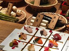-本源食集 日式烧肉·炉端烧(东海缤纷店)