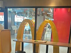 -麦当劳(世界城广场店)