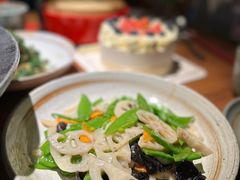 -青年公社烤鸭(熙悦天街店)