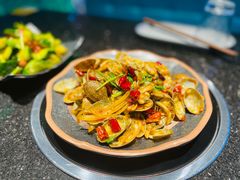 -最先生·烧烤·火锅·音乐聚会餐厅(大悦城店)