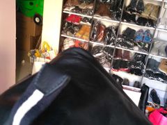 -京伟修鞋洗鞋奢侈品皮具护理店