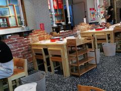 大堂-么肆烤肉·中式自助·烤肉大排档(街道口季佳PAI店)