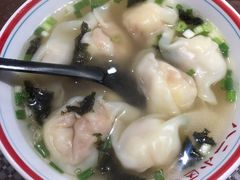 -八二小区抄手(龙湖上城天街店)