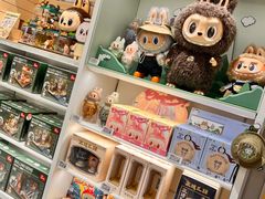 -泡泡玛特POPMART(凯德大峡谷店)