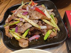 -巴厘龙虾·榜首油焖大虾(音乐学院·沿江酒馆店)