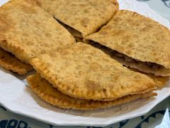 -敖特尔布里亚特美食坊(世纪花苑店)