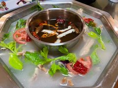 鹅掌汤锅-掌上鲜(南顺城街店)