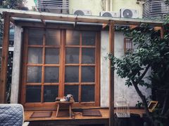 门面-拾壹cafe·工作室