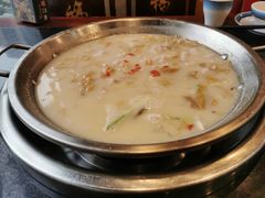 -老来福·非遗酸汤兔(凯旋路店)