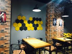 点击看大图 店内环境-天道专业洗纹身