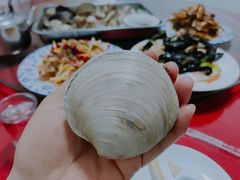 -金渔村海鲜烧烤大排档