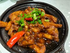咸鱼鸡粒茄子煲-上下九广州菜馆(锦业路店)