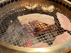 -铭牛烧肉·和牛海鲜自助(高新月牙湖店)