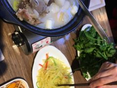 -龙少爷碳火干锅(环球中心店)