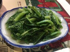 -刘姐啤酒鱼民族演艺餐厅(西街总店)