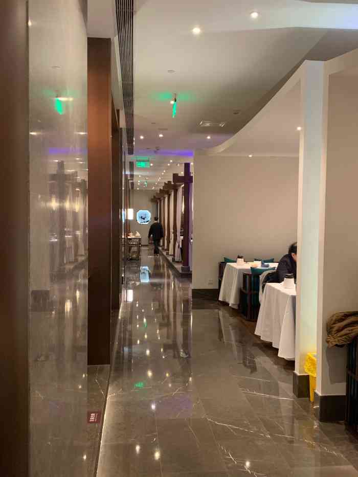 松鹤楼(融科店)-"招牌菜松鼠桂鱼,是全家公认吃过最好吃的,.
