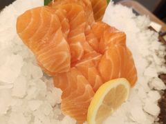 -牛YO寿喜烧·铁板烧和牛火锅自助(市府恒隆店)