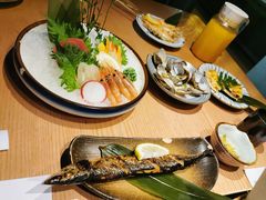 -枝魯枝魯自助料理