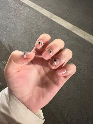 -米小兔美甲美睫