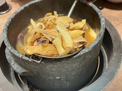 -蘑界·野生菌火锅(深业上城店)