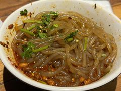 -万记麻辣烫国展总店