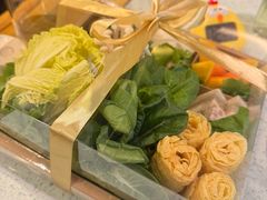 -烹然四季椰子鸡火锅(团结湖总店)
