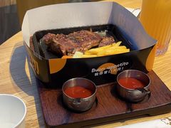 -菲滋意式餐厅(临平万达店)