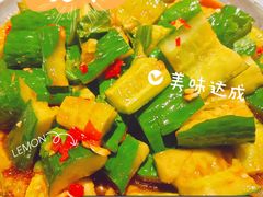 -后街佬·炭火鲜鱼杂(南城店)