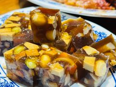 -老天桥酱肉烧饼夹肘子(天桥店)