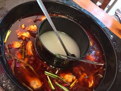 -重庆烧鸡公火锅(簋街店)